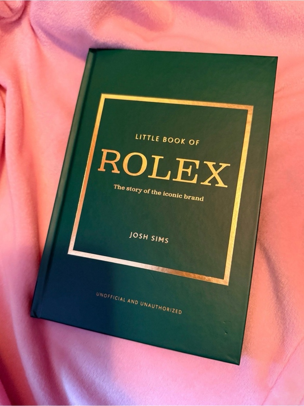 Authentic Rolex book - Picture 1 of 3